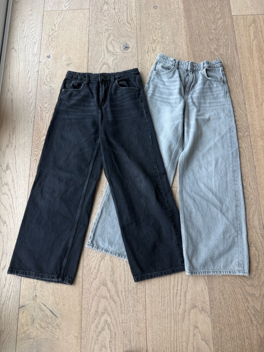 Zara Girls Classic Wide Leg Baggy Jeans in Black and Light Gray